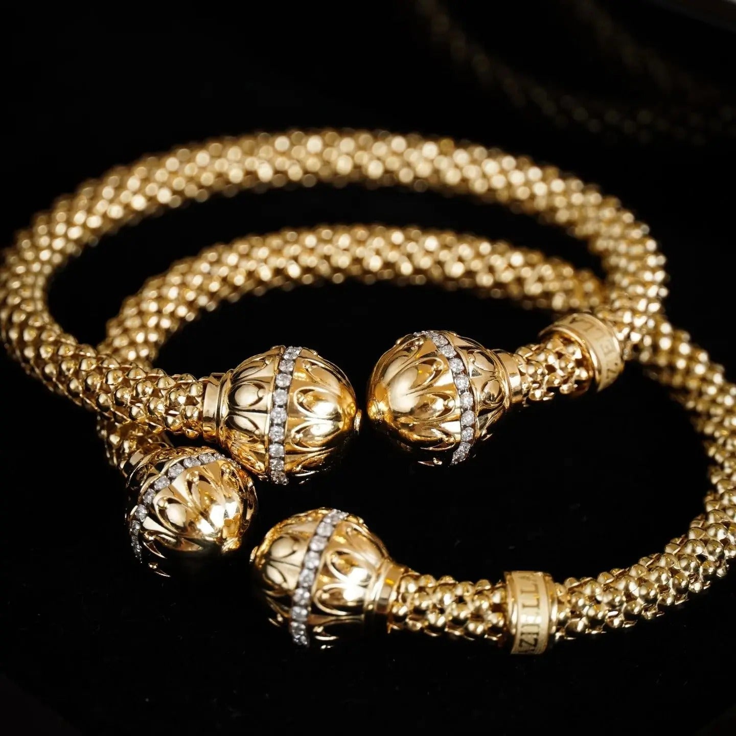 Solid G18K Gold Natural White Diamonds