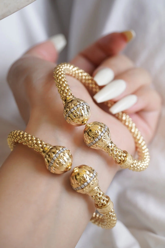 Solid G18K Gold Natural White Diamonds