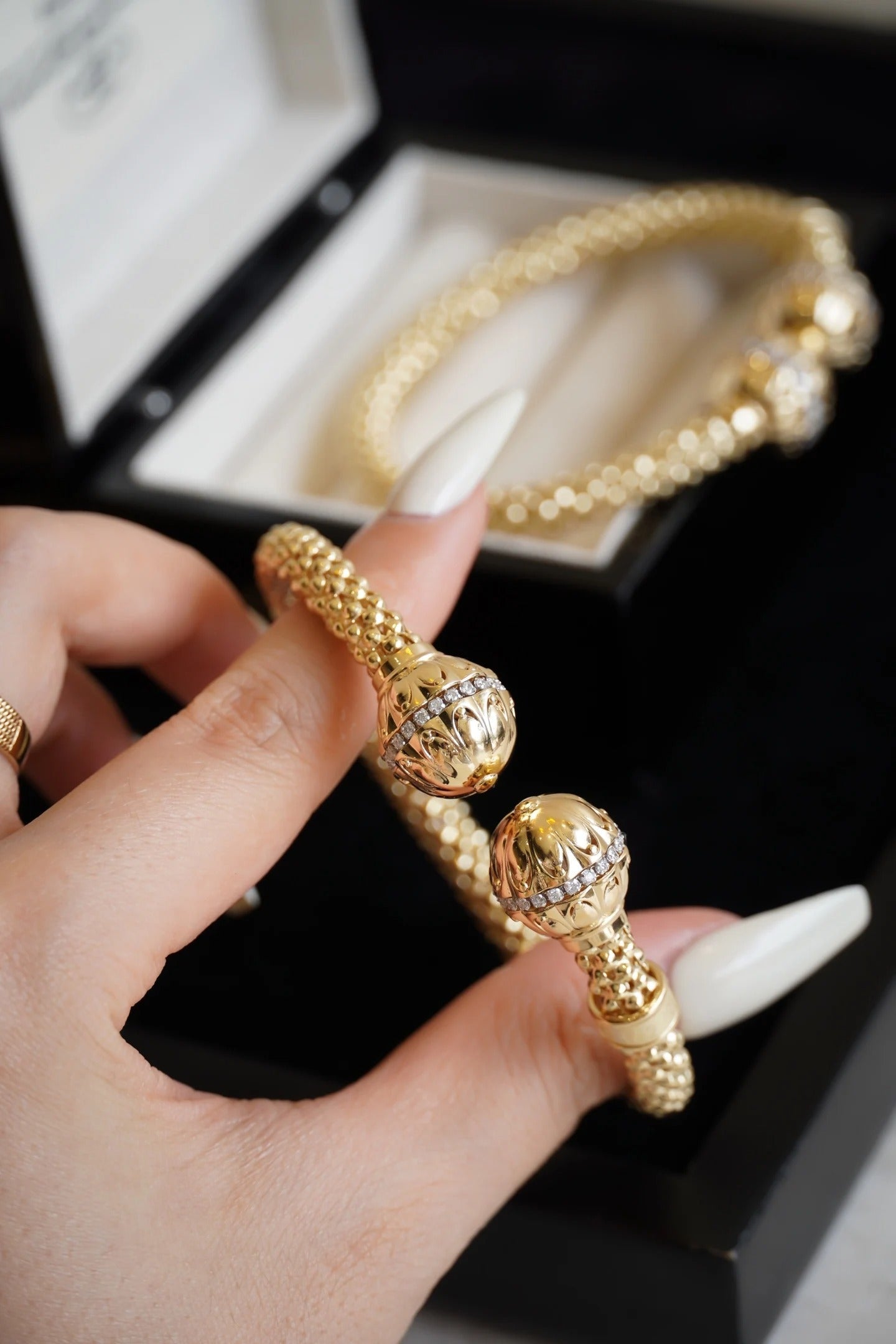 Solid G18K Gold Natural White Diamonds